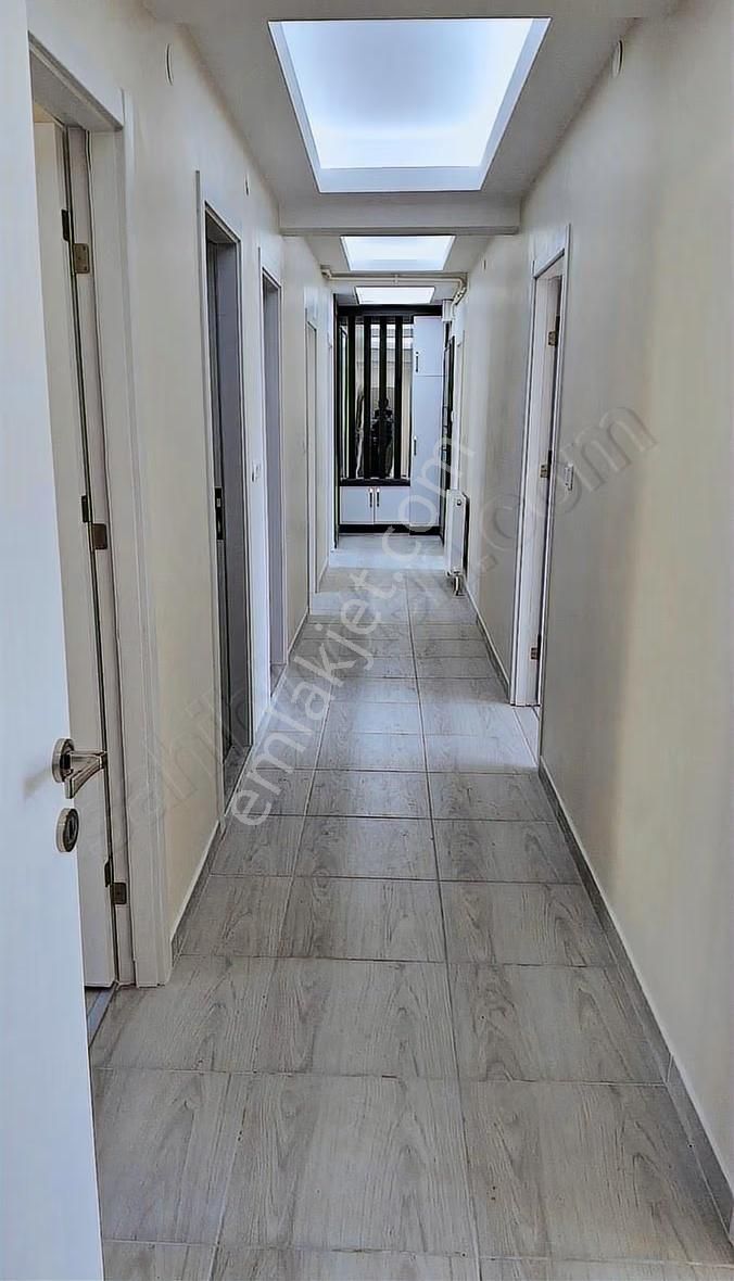 Satılık 4+1 Lüks Daire Selçuklu Uydukent Bahçeli Kilerli Yeni - Görsel 8