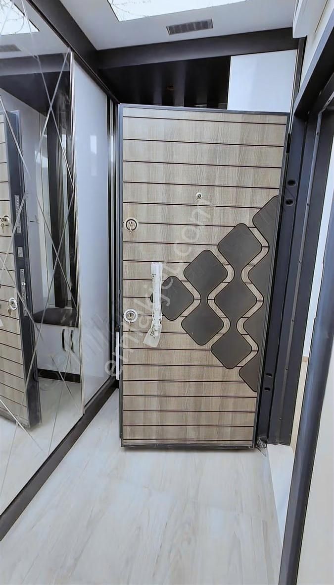 Satılık 4+1 Lüks Daire Selçuklu Uydukent Bahçeli Kilerli Yeni - Görsel 29