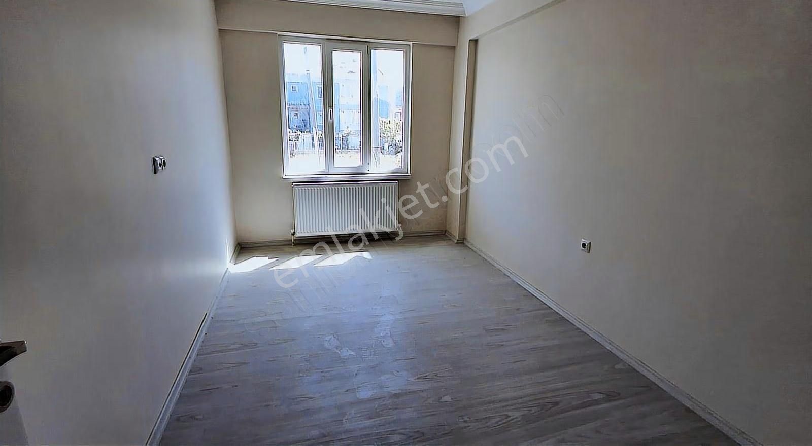 Satılık 4+1 Lüks Daire Selçuklu Uydukent Bahçeli Kilerli Yeni - Görsel 11