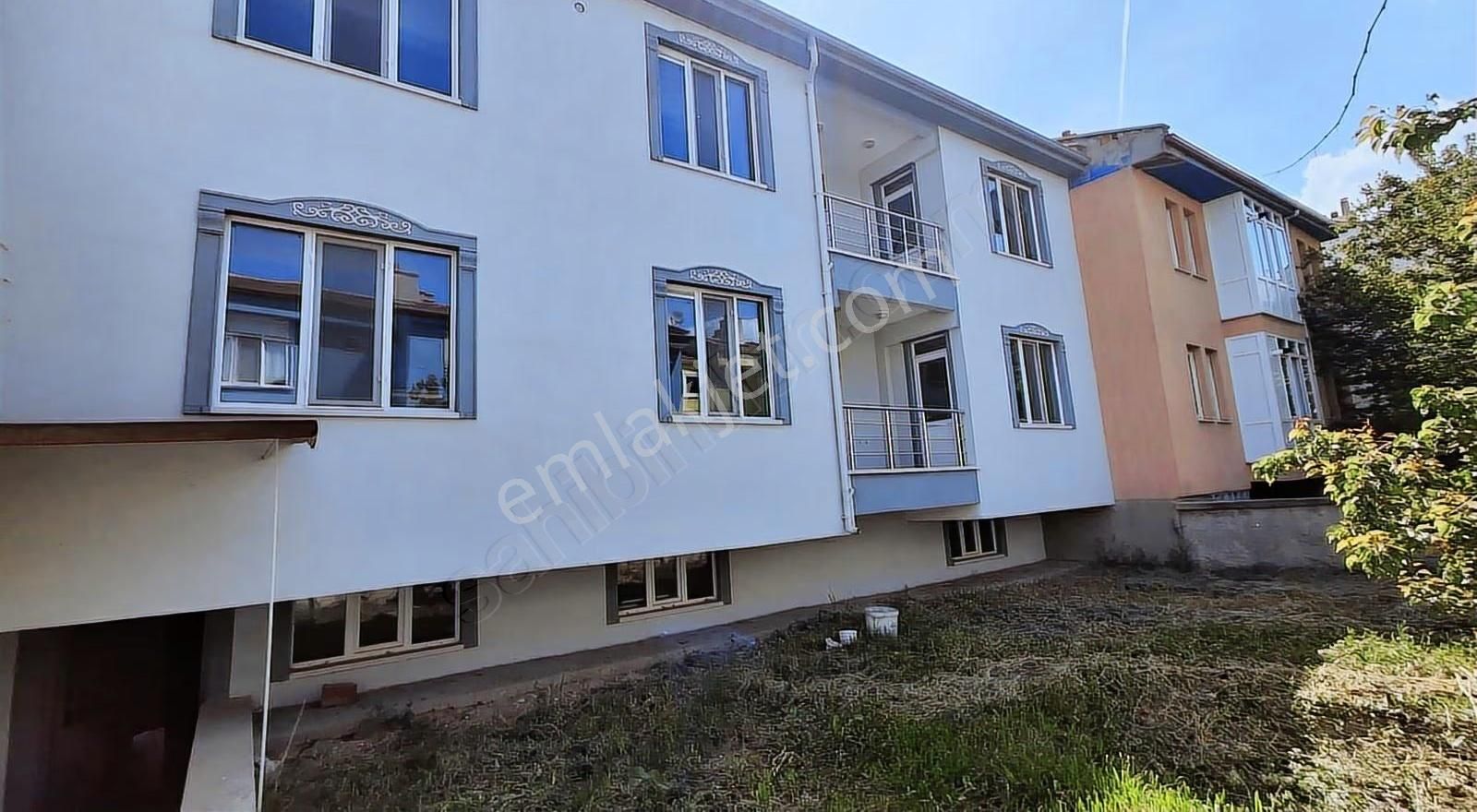 Satılık 4+1 Lüks Daire Selçuklu Uydukent Bahçeli Kilerli Yeni - Görsel 21