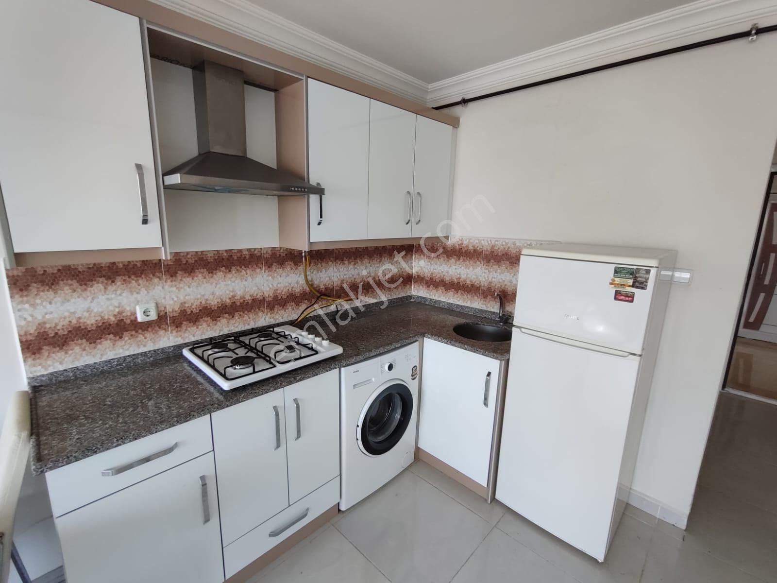 Öğrenciye, Memura Ve Emekliye 2+1 Kiralık Daire