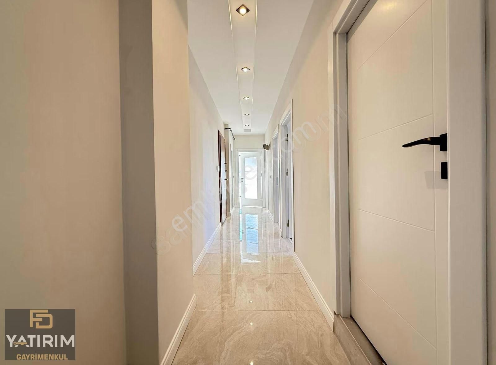 Bağlarbaşı Mah Merkezi Konumda 3+1 115 M2 Lüx Orta Kat - Görsel 15