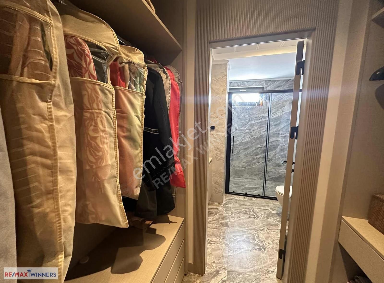 Terra Manzara'da Deniz Manzaralı Eşyalı 3+1 Kiralık Daire - Görsel 11