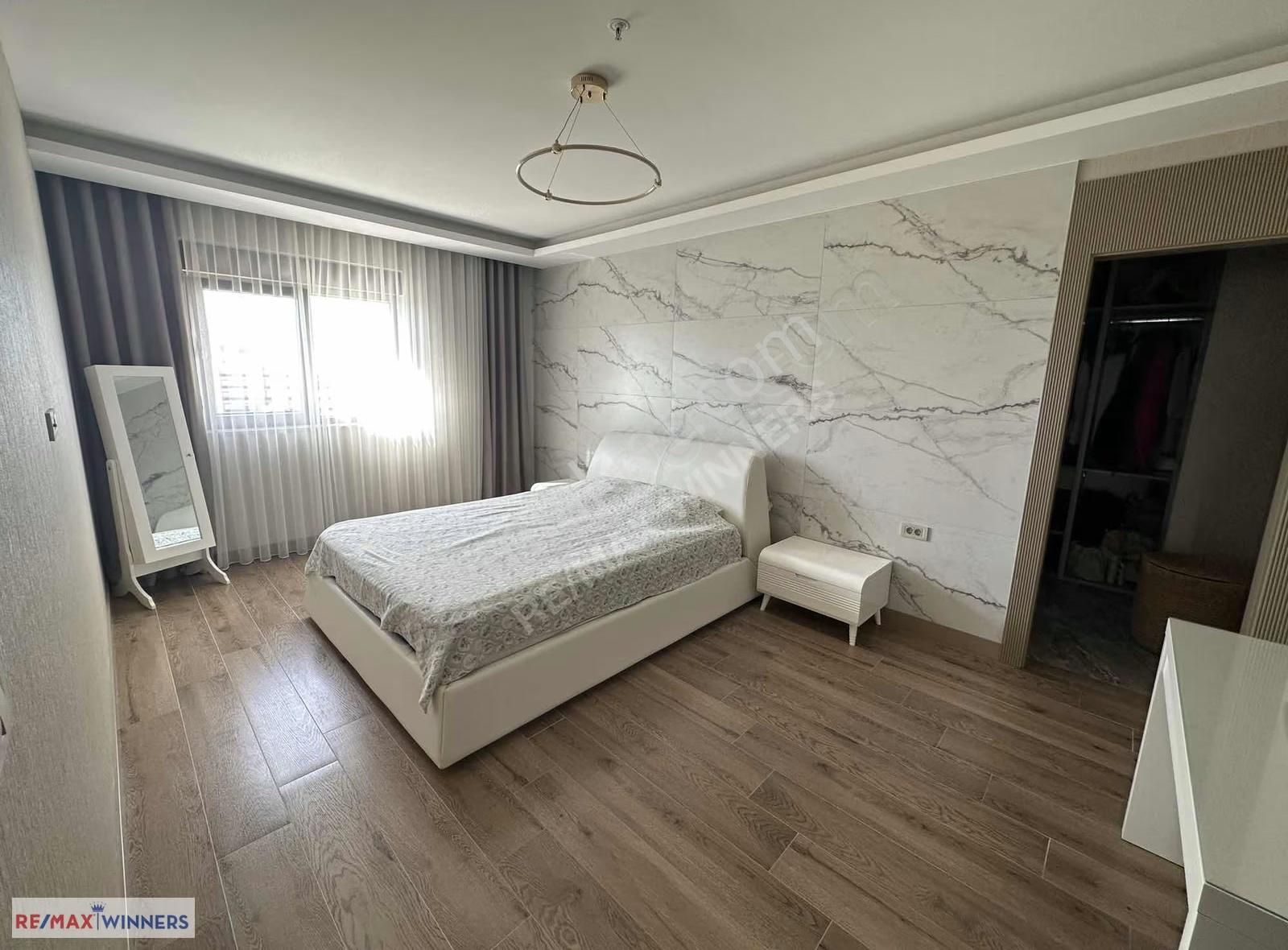 Terra Manzara'da Deniz Manzaralı Eşyalı 3+1 Kiralık Daire - Görsel 7