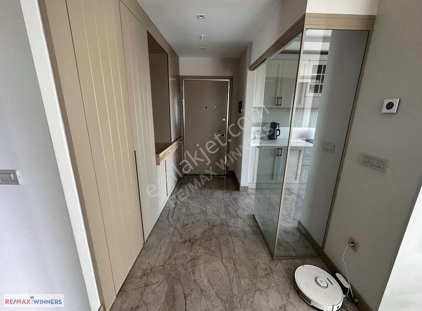Terra Manzara'da Deniz Manzaralı Eşyalı 3+1 Kiralık Daire - Görsel 17