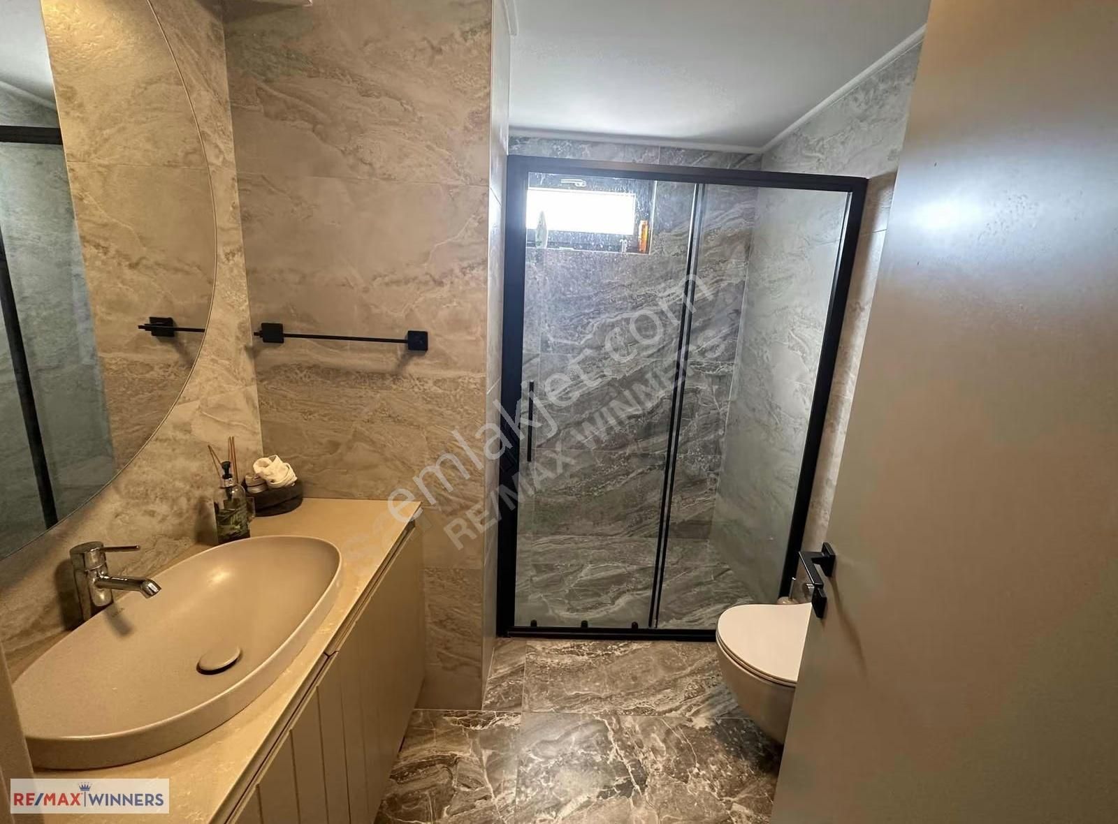 Terra Manzara'da Deniz Manzaralı Eşyalı 3+1 Kiralık Daire - Görsel 15