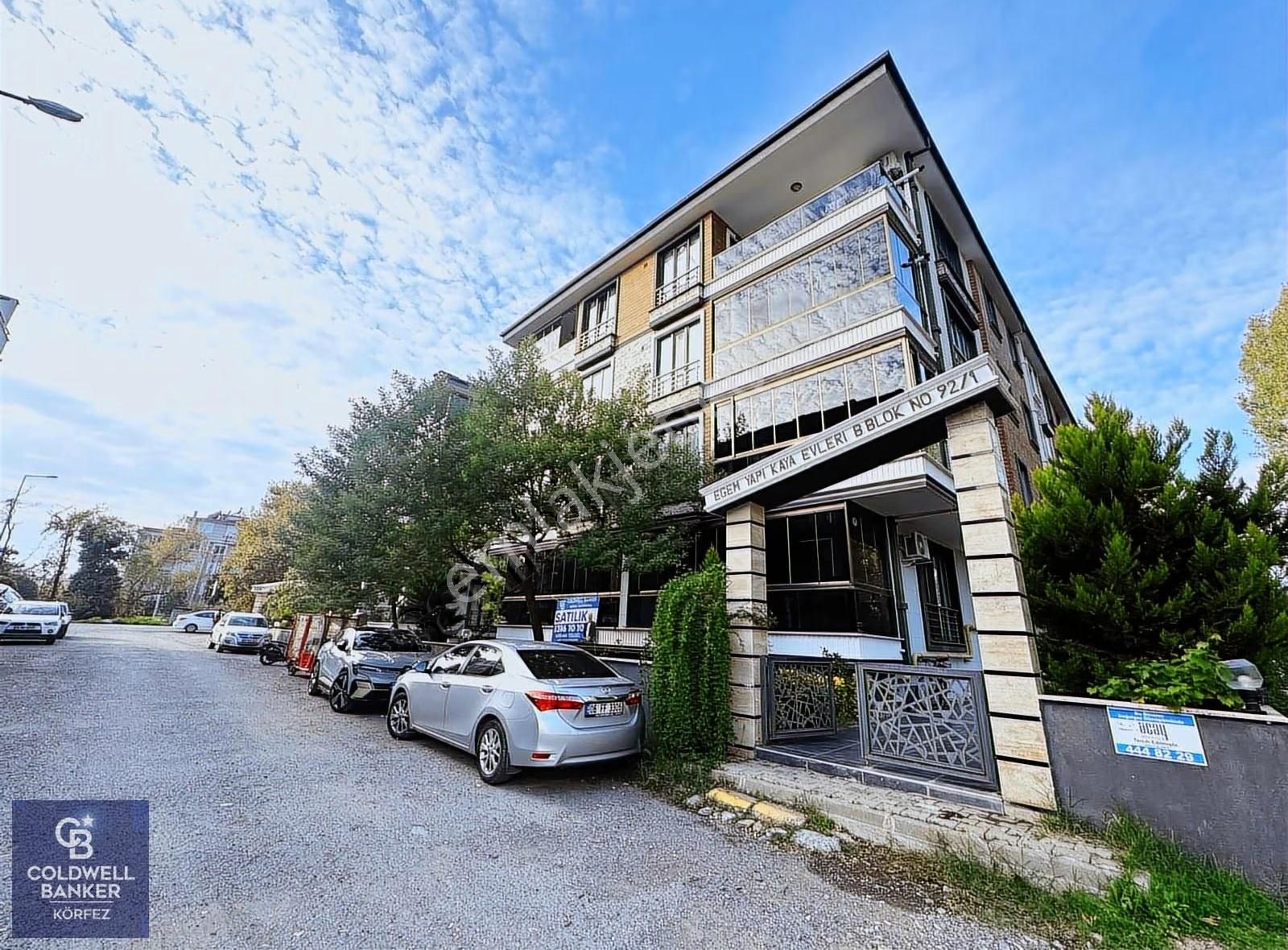 Akçay İkizçay'da,muhteşem Konumda Cam Balkonlu,ön Cephe,lüks 1+1