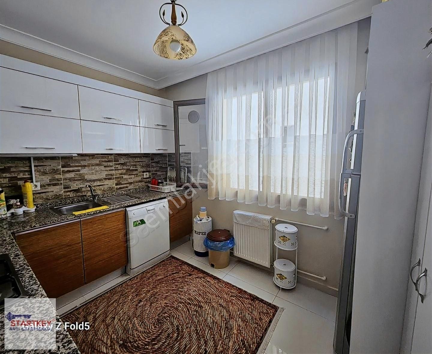 Şemikler De Merkezi Lokasyonda 3+1 Satılık Daire - Görsel 4