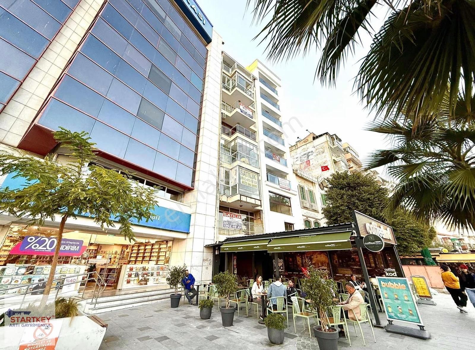 Karşıyaka Sahilde İskele Karşısı Satılık Yalı Dairesi - Görsel 16