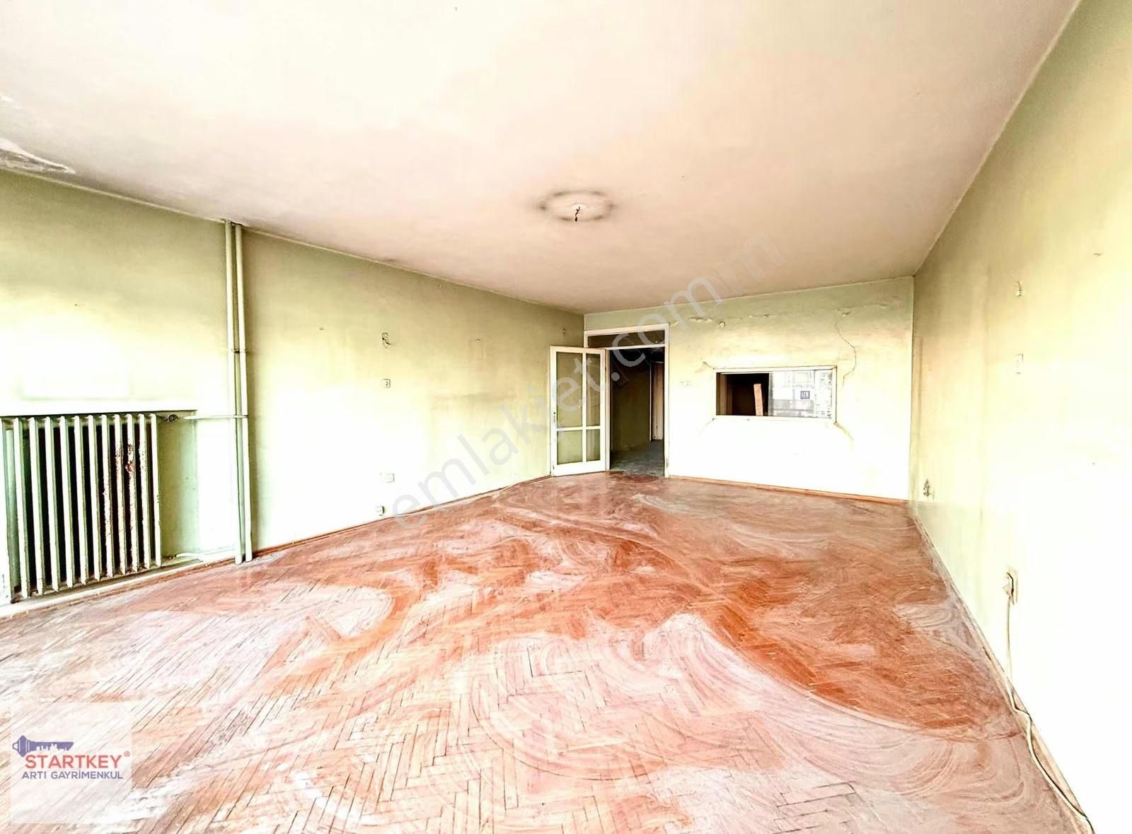 Karşıyaka Sahilde İskele Karşısı Satılık Yalı Dairesi - Görsel 21