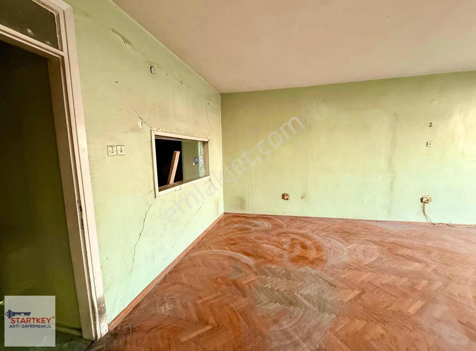 Karşıyaka Sahilde İskele Karşısı Satılık Yalı Dairesi - Görsel 5