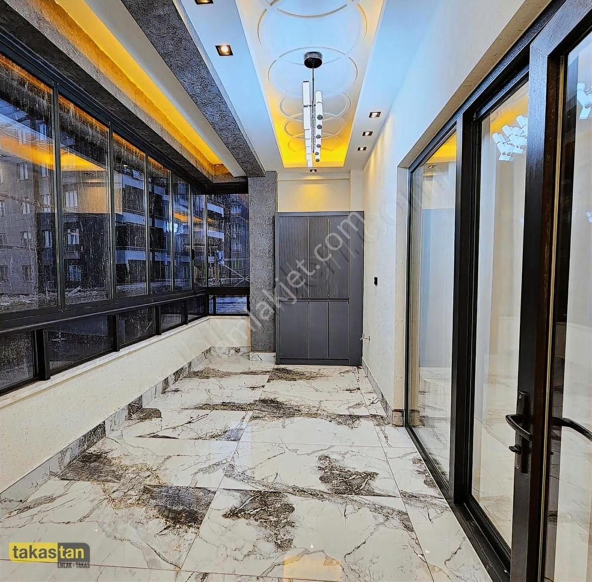 Fıstıklık Merkez De Satılık 3,5+1 Ultra Lüks Akıllı Daire - Görsel 11