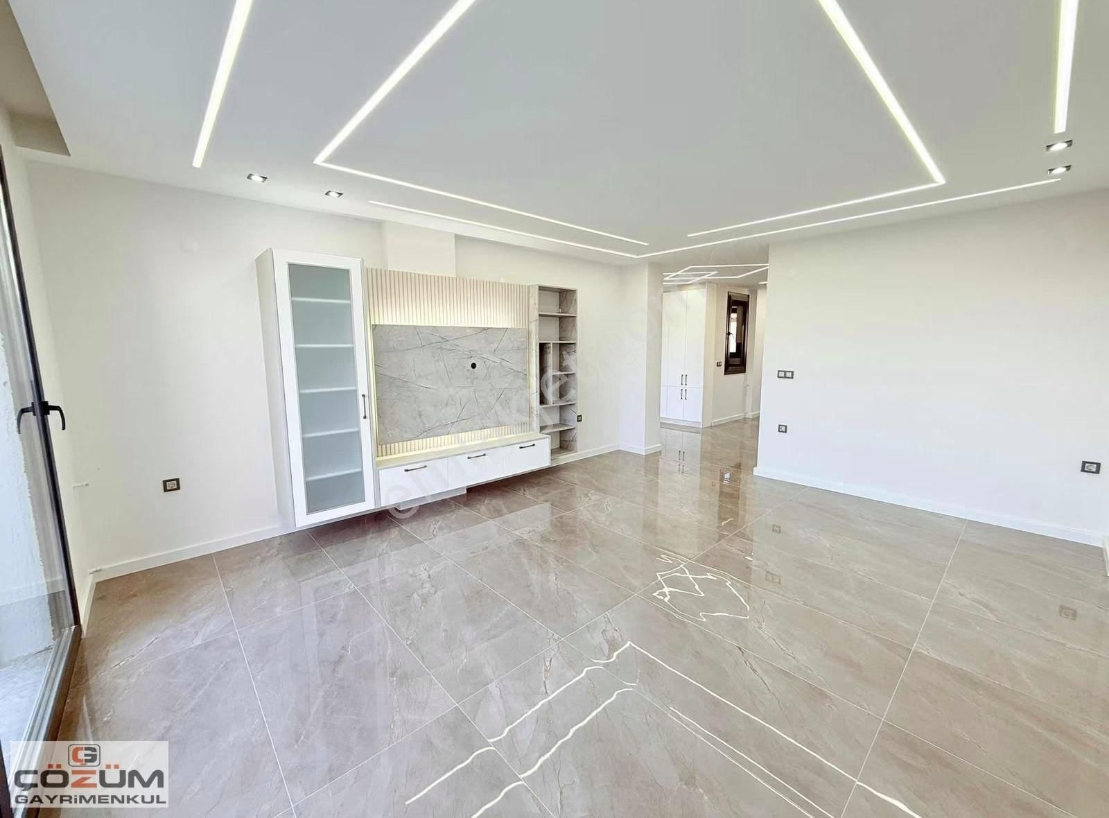 Didim Hisar'da Muhteşem Doğa Manzarasına Sahip 4+1 Havuzlu Villa - Görsel 2