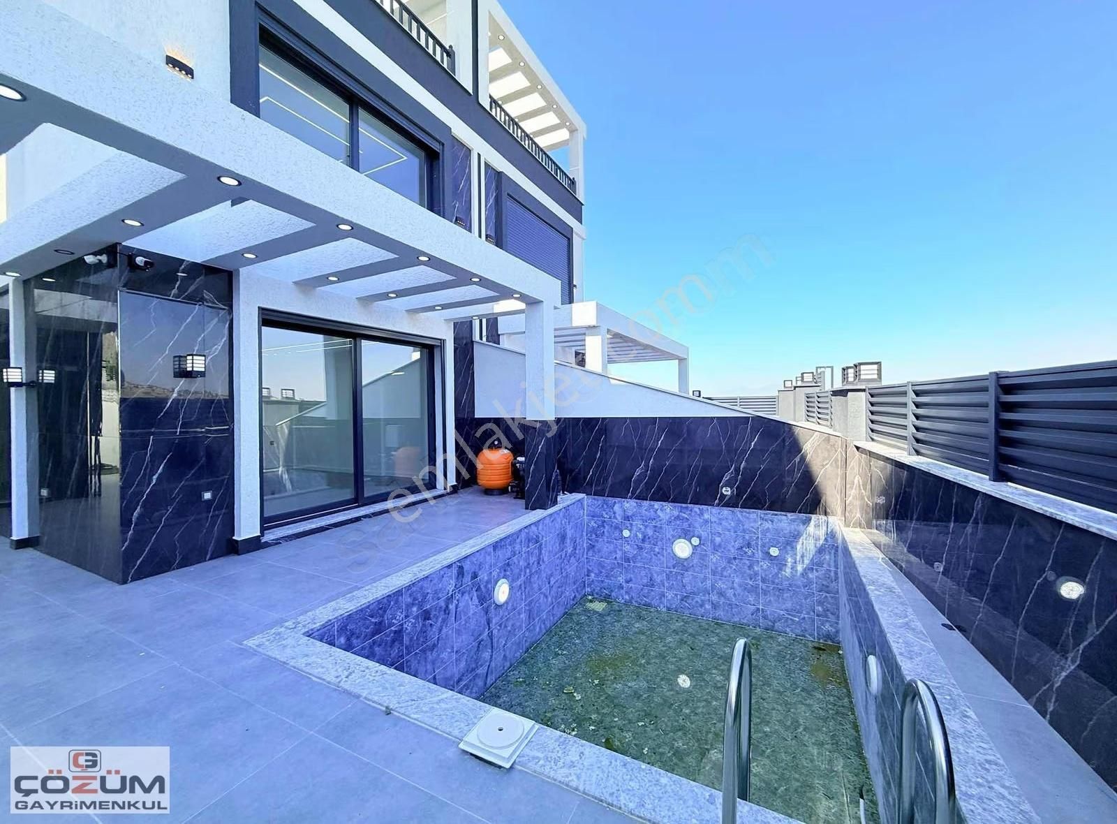 Didim Hisar'da Muhteşem Doğa Manzarasına Sahip 4+1 Havuzlu Villa - Görsel 7