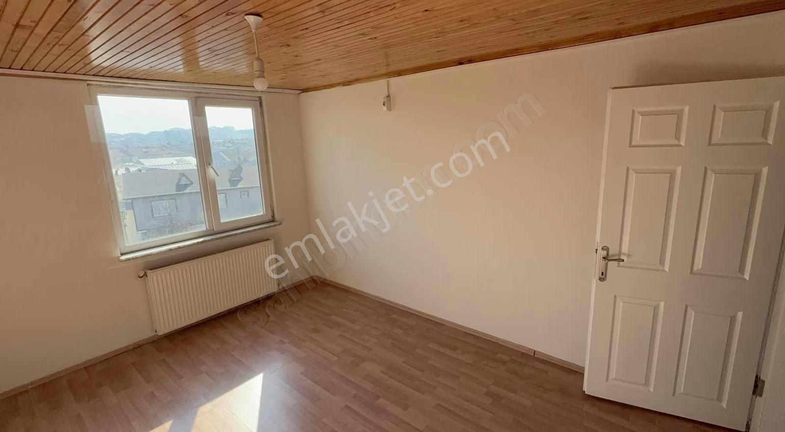 İlahiyat Cami Karşısı Aileye Uygun 3+1 Kiralık Daire - Görsel 13