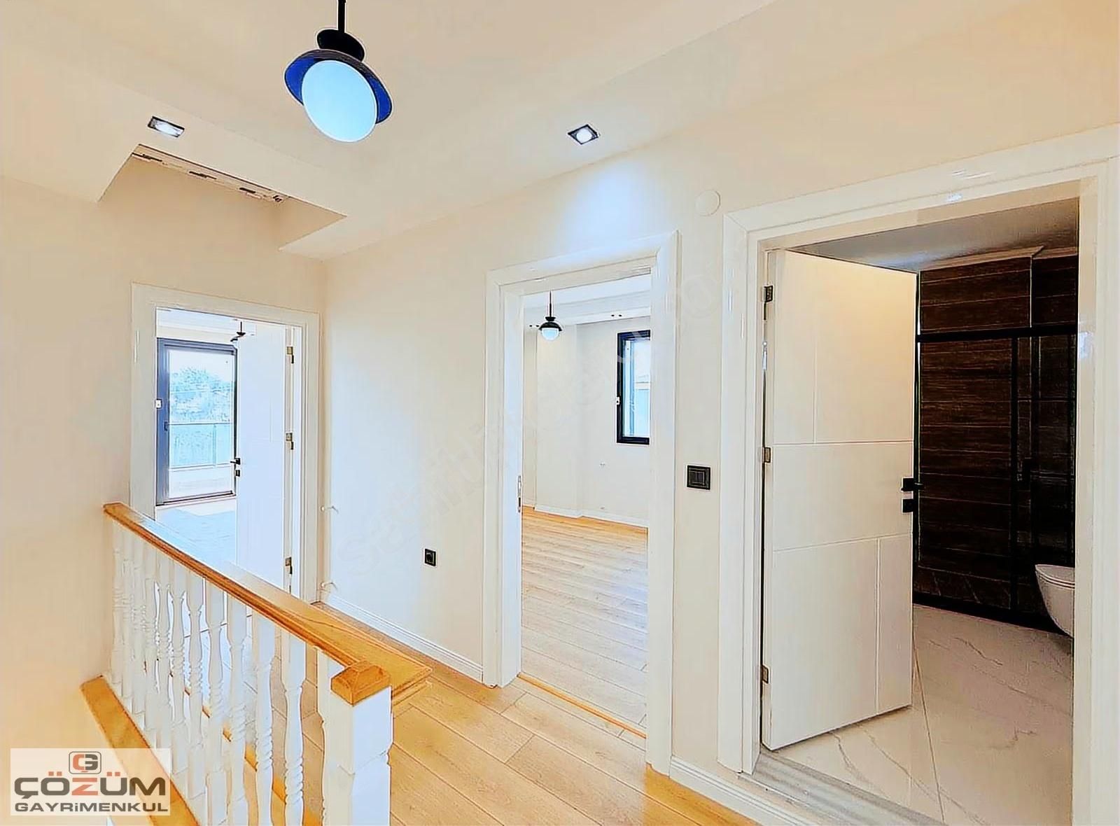 Denize Yakın Lüks Villa - Görsel 23