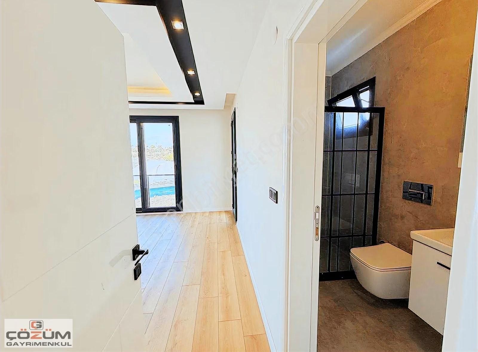 Denize Yakın Lüks Villa - Görsel 8