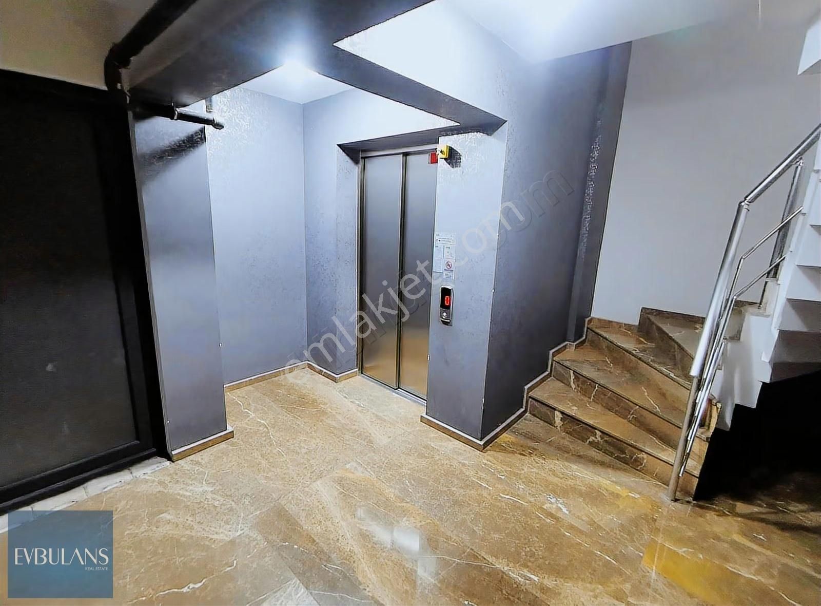 Demirköprü Mahallesinde İzban Yanı Karanlık Odasız 2+1 - Görsel 26