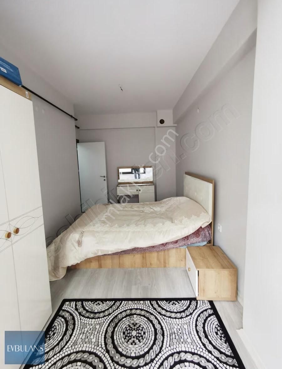 Demirköprü Mahallesinde İzban Yanı Karanlık Odasız 2+1 - Görsel 6