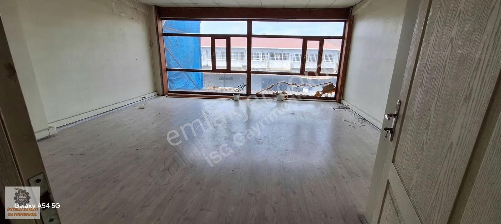 Tümsan 1 San.de 100m2 Zemin Toplam 250m2 Kiralık İşyeri - Görsel 3