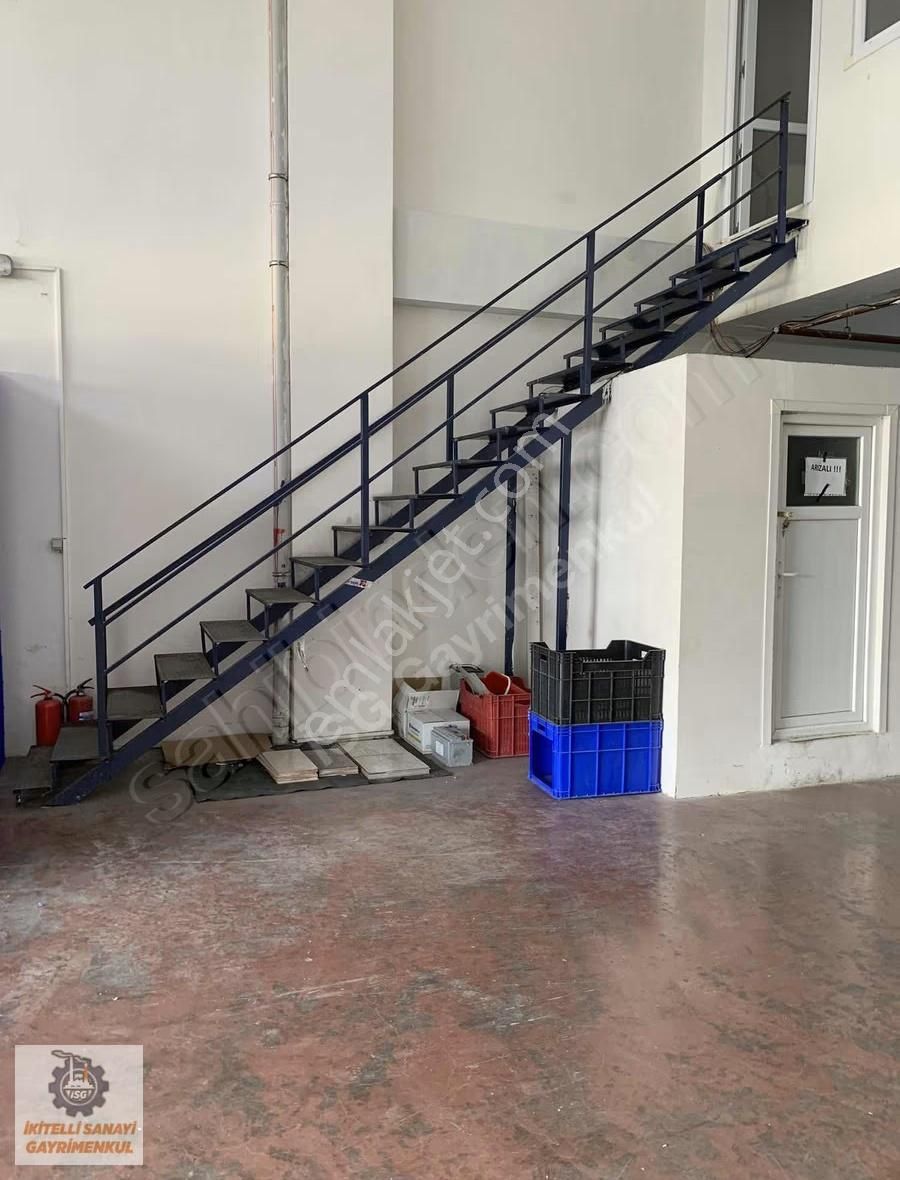 İş Batı Ticaret Merkezinde Cadde Cepheli İskanlı Dükkan - Görsel 20