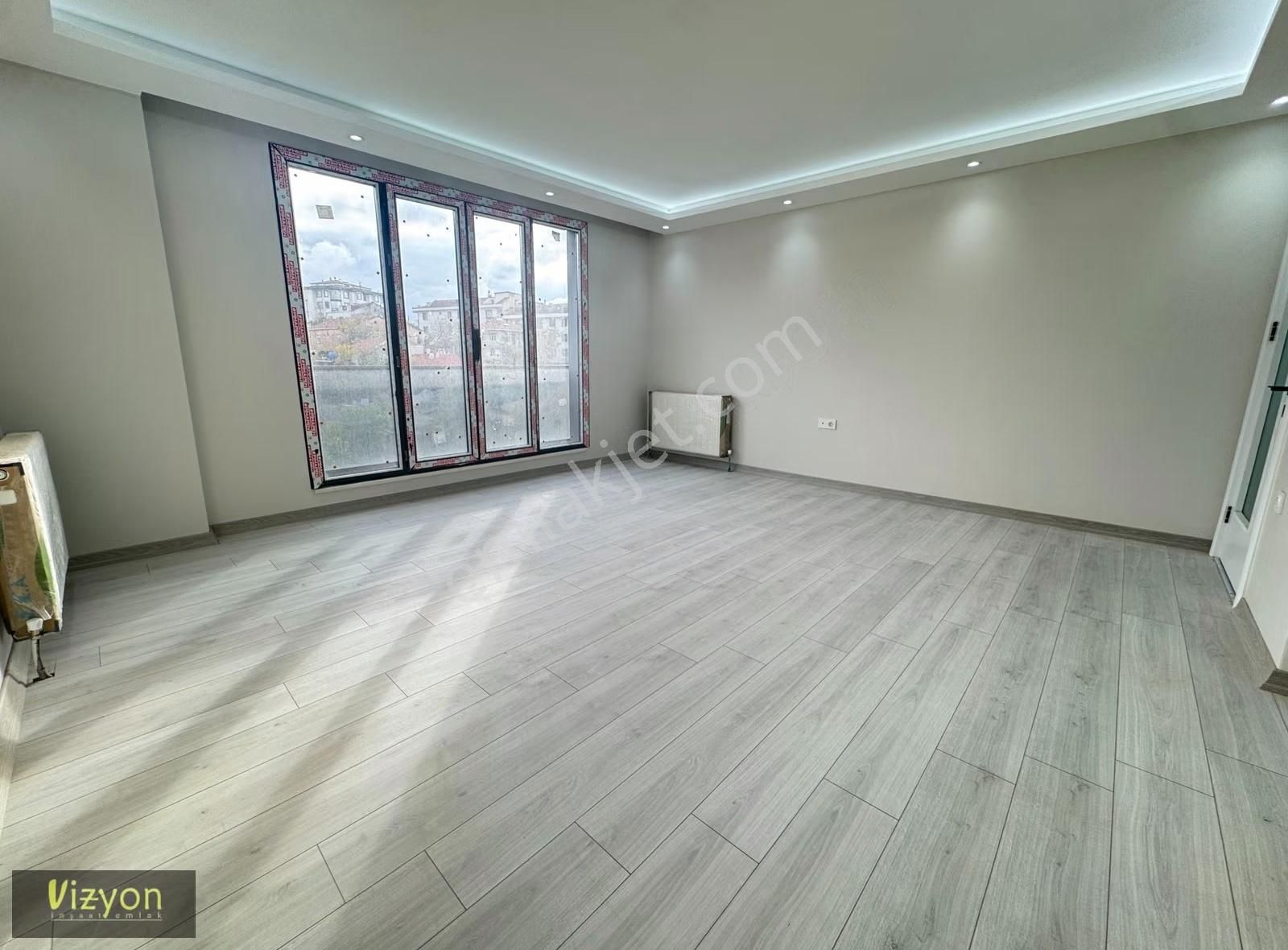 Çekmeköy Vadi Evlerinde Satılık Lüks Özel Tasarım Daire - Görsel 23