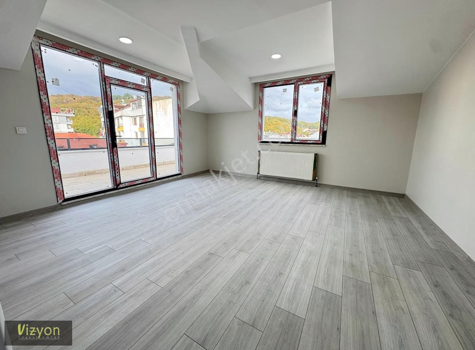 Çekmeköy Vadi Evlerinde Satılık Mükemmel 5+2 Dubleks Daire - Görsel 33