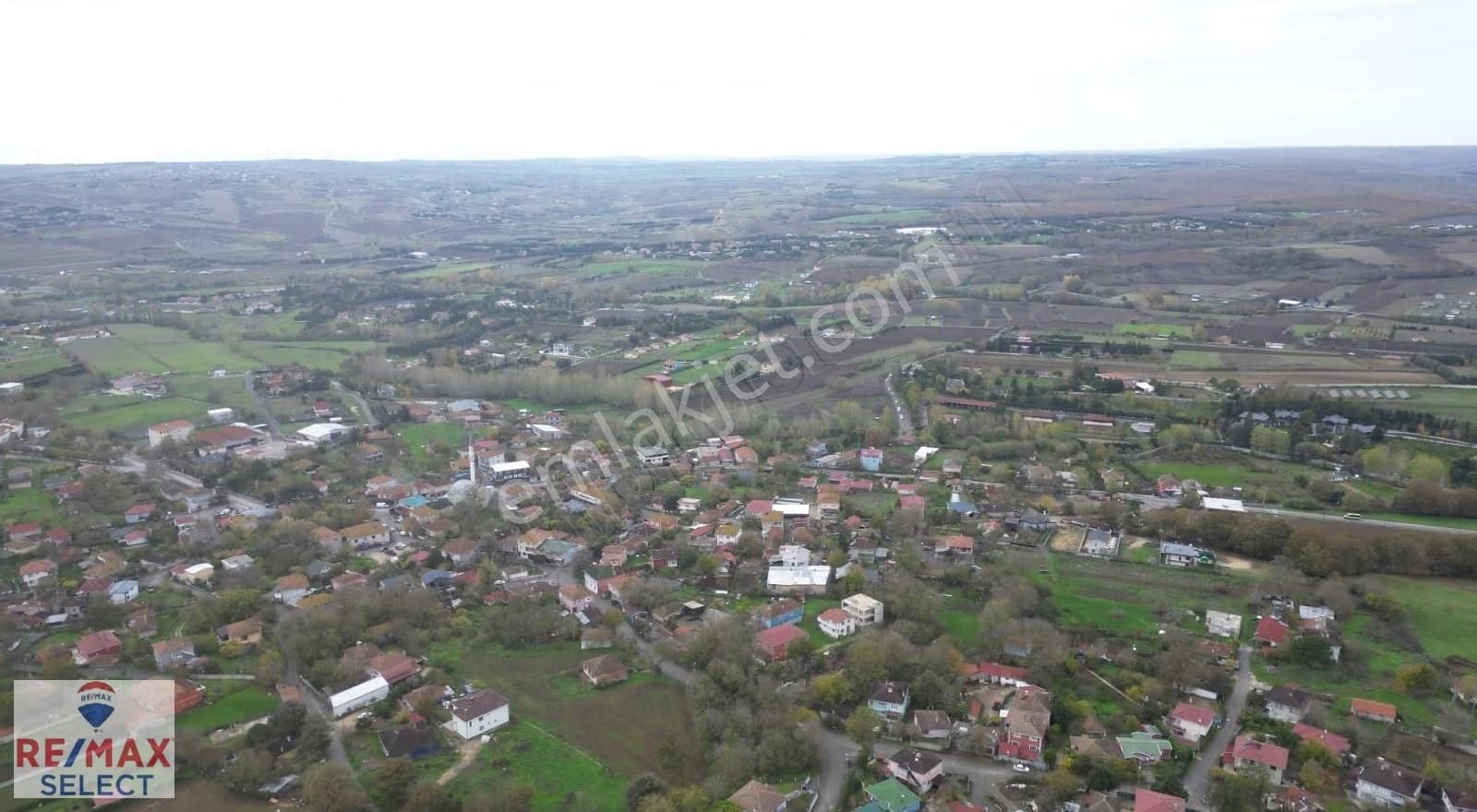 Remax Billur Bakan'dan Kabakça Köy Merkezinde 1825m2 İmarlı Arsa - Görsel 3