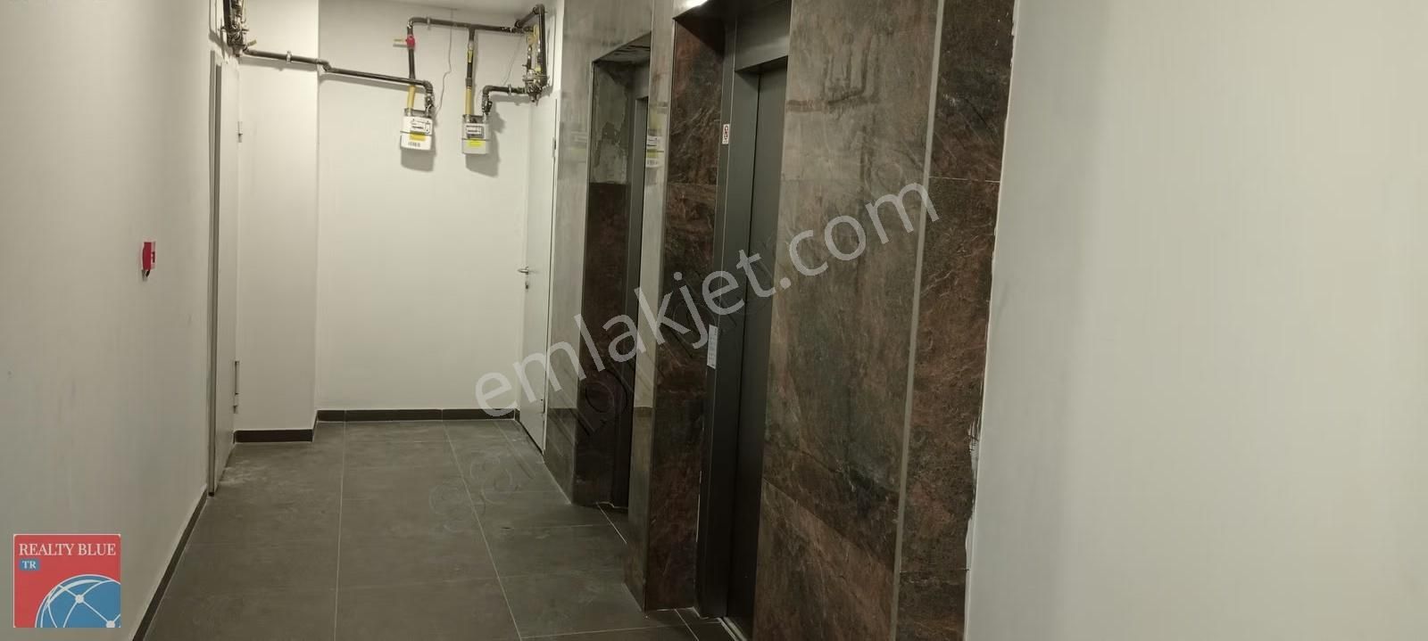Kurtköy Yenişehir'de Süper Lokasyonda 1250m2 Kiralık İşyeri - Görsel 21