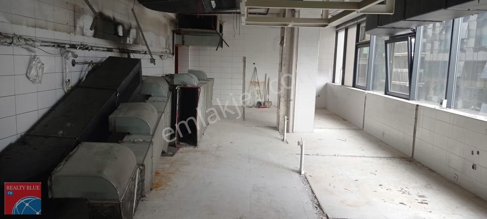 Kurtköy Yenişehir'de Süper Lokasyonda 1250m2 Kiralık İşyeri - Görsel 29