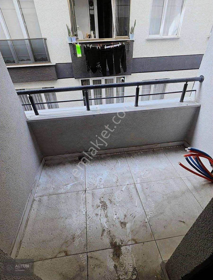 Avcılar İgs Camisine Yakın Konum 2+1 Ara Kat Satılık Sıfır Daire