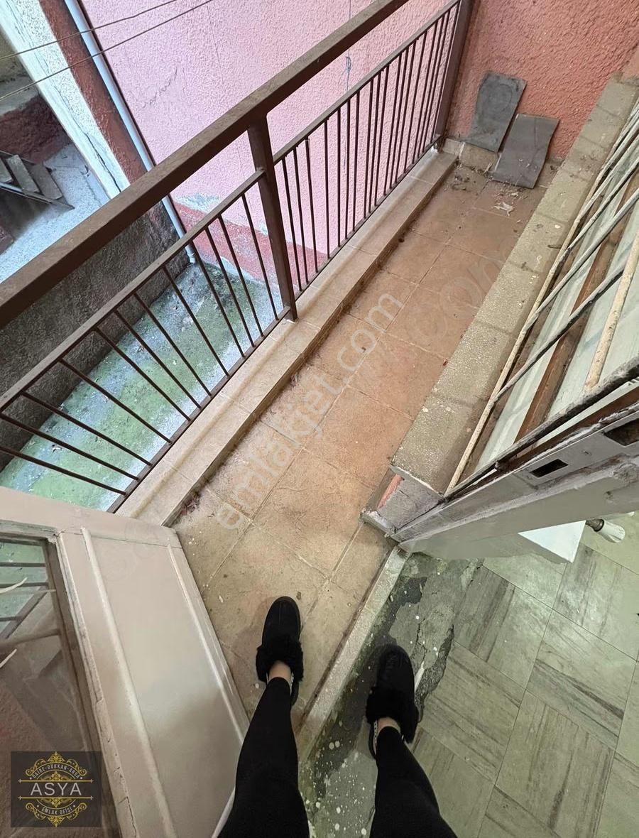 İncirlide Etliğe Yürüme Mesafesinde 3+1 Kiralık Daire - Görsel 4