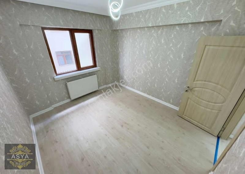 Ufuktepe De Cadde Üzeri Full Yapılı Ara Kat 3+1 Fırsatı - Görsel 2