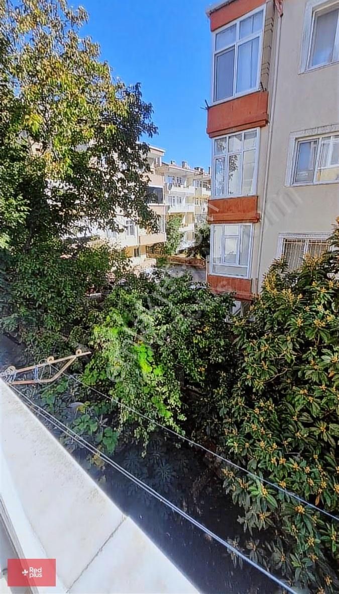 Büyükçekmece Fatih Mahallesi 1+1 Satılık Daire