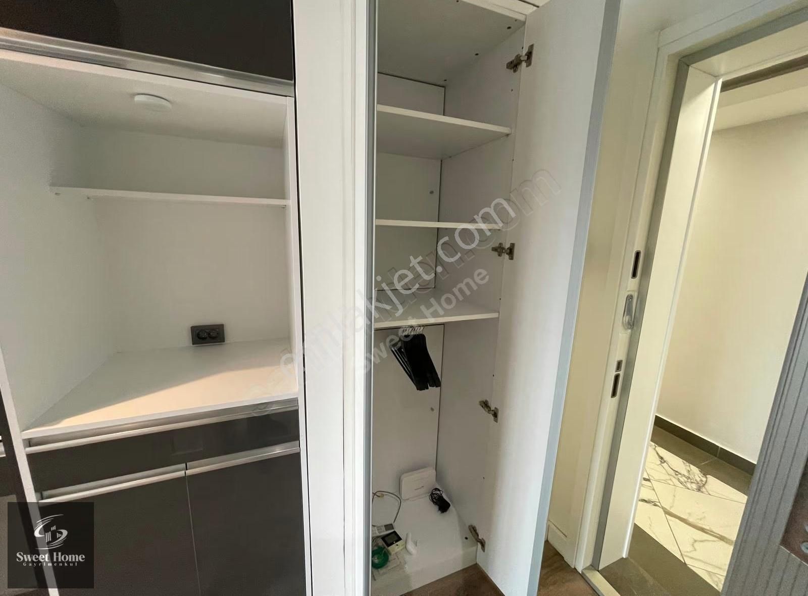 Karat34 De 1+0 Satılık Mimar Dekorasyonlu İster Ofis İster Daire - Görsel 18