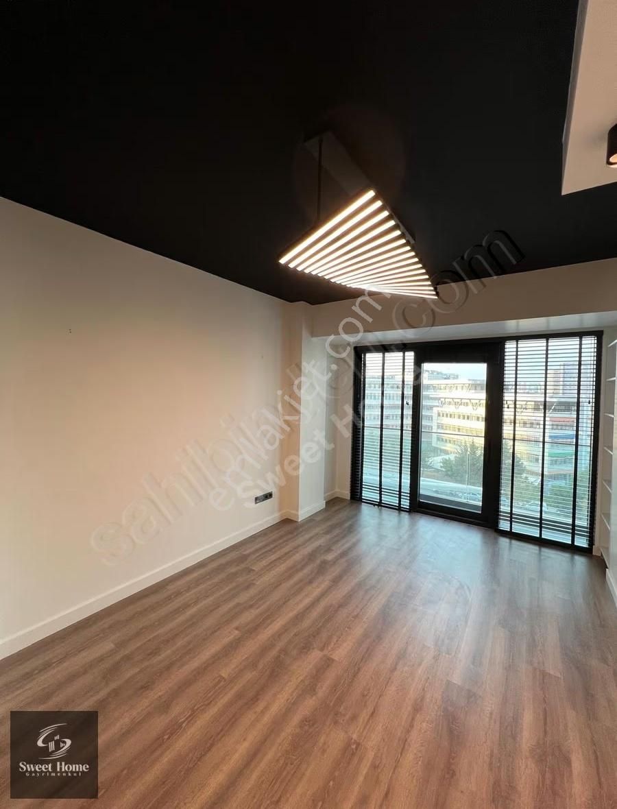 Karat34 De 1+0 Satılık Mimar Dekorasyonlu İster Ofis İster Daire - Görsel 27