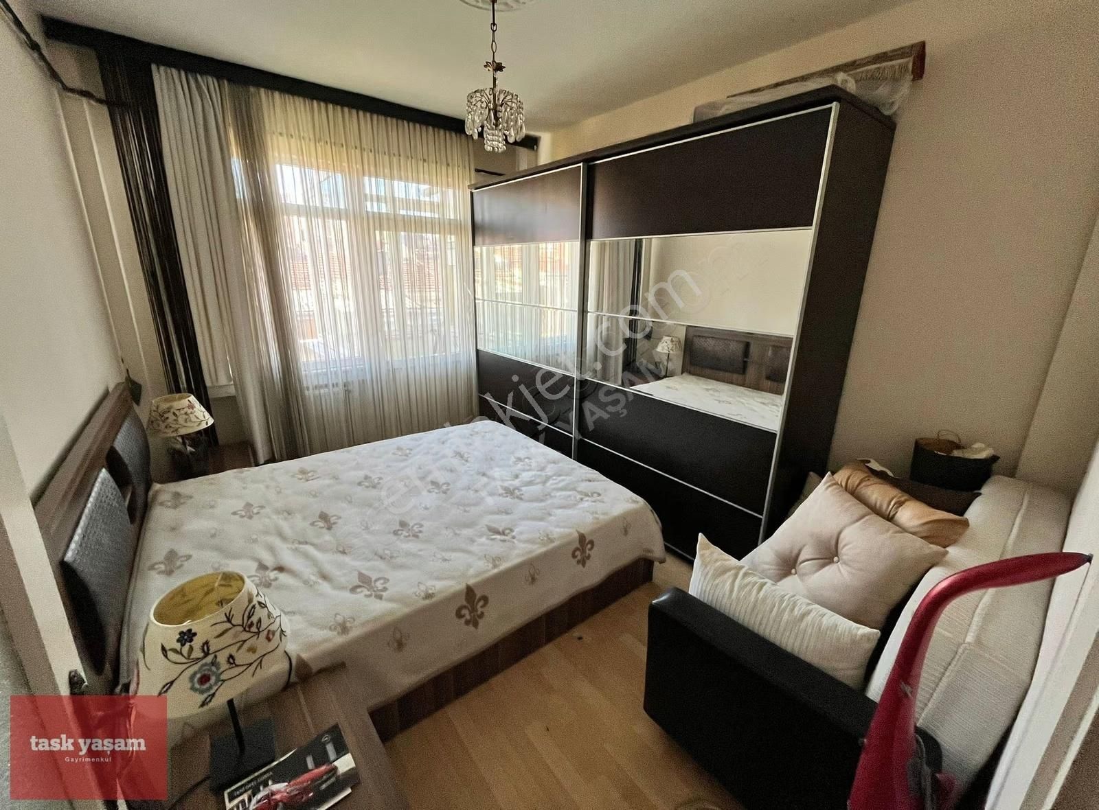 Eşref Efendi Sk. 2+1 Eşyalı/eşyasız Satılık Daire - Görsel 6