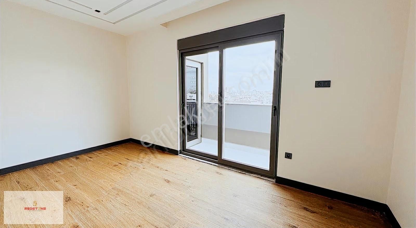 Işıklar Caddesi'nde Deniz Manzaralı 4+1 Dubleks Akıllı Ev Sistem - Görsel 15