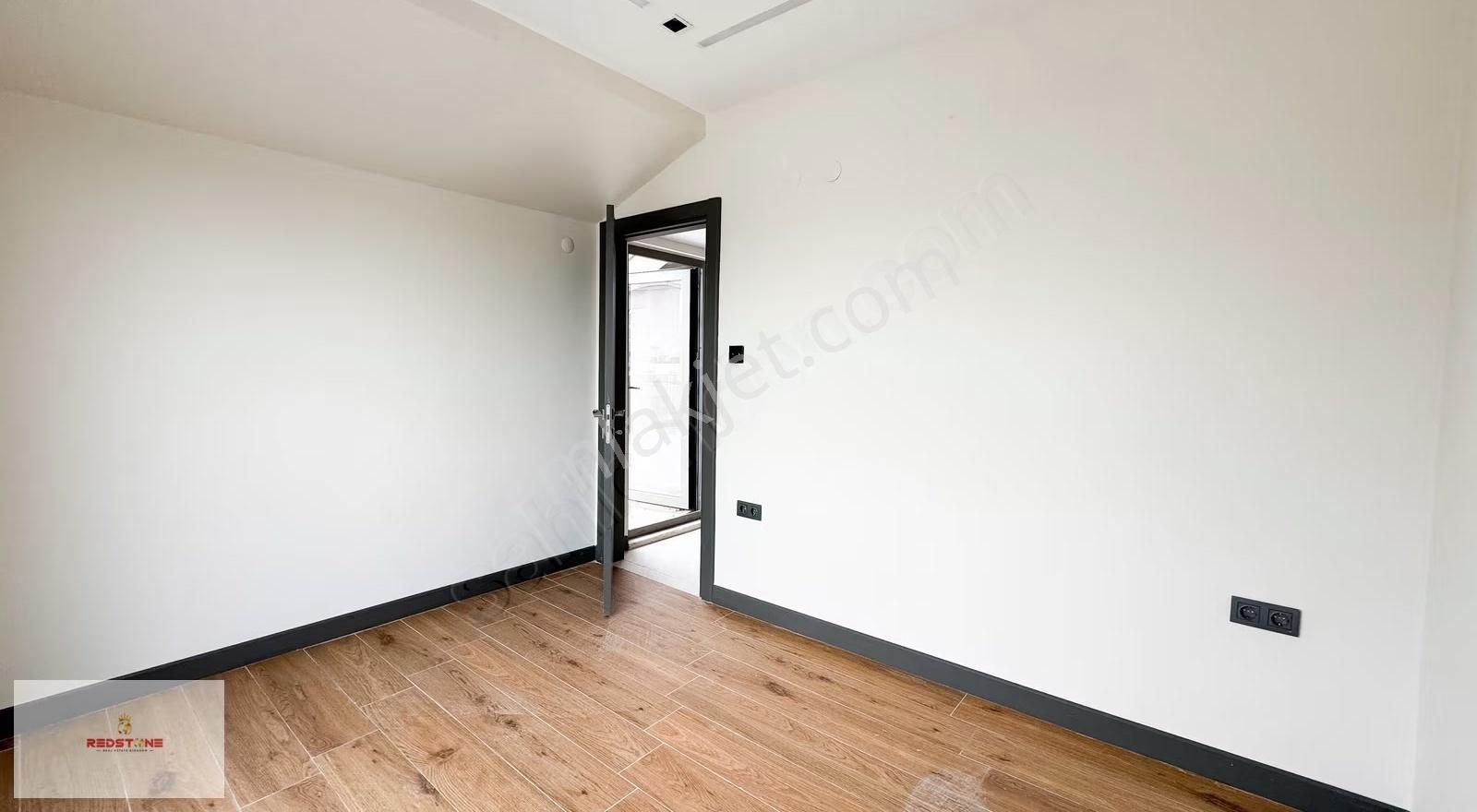 Işıklar Caddesi'nde Deniz Manzaralı 4+1 Dubleks Akıllı Ev Sistem - Görsel 18