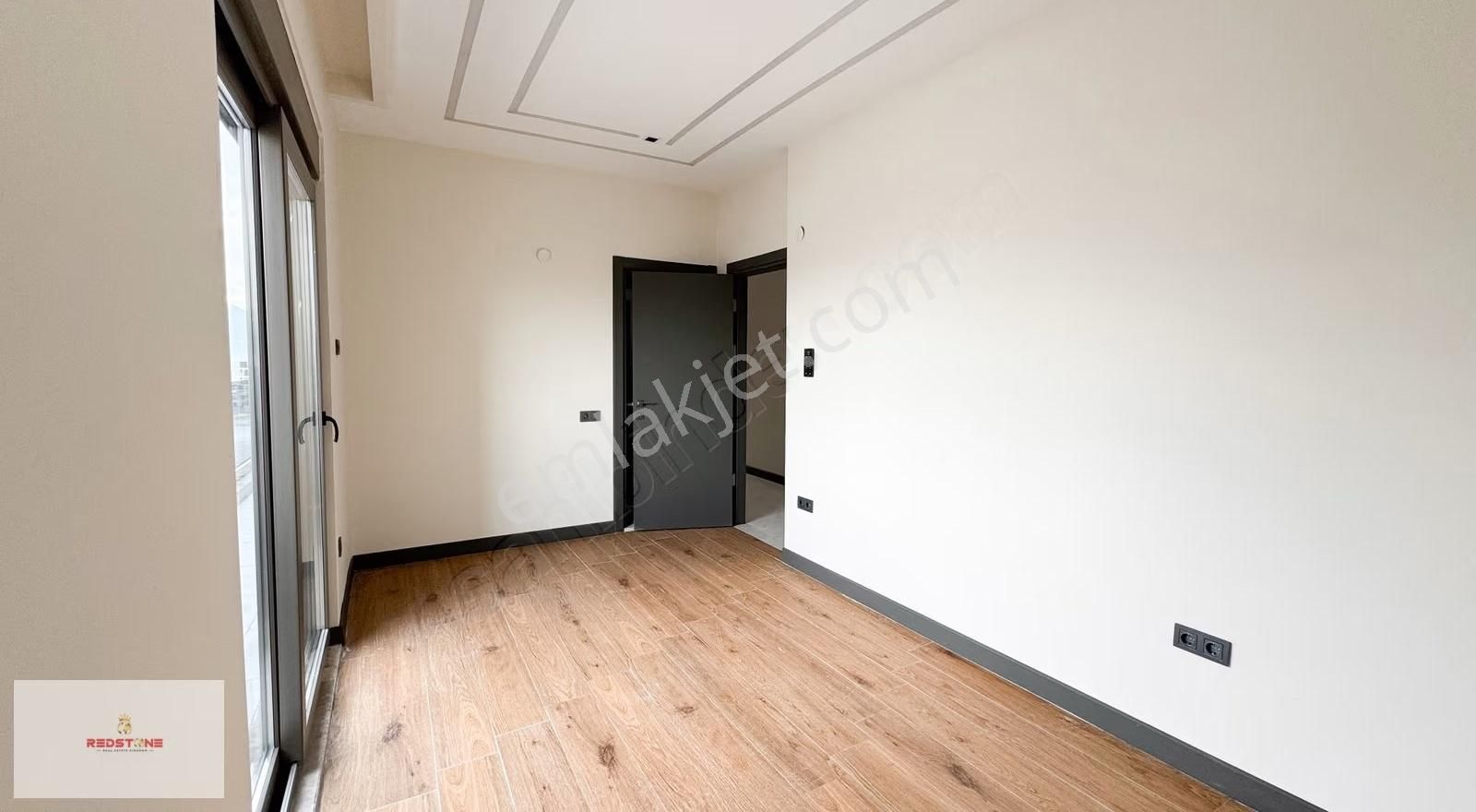 Işıklar Caddesi'nde Deniz Manzaralı 4+1 Dubleks Akıllı Ev Sistem - Görsel 24