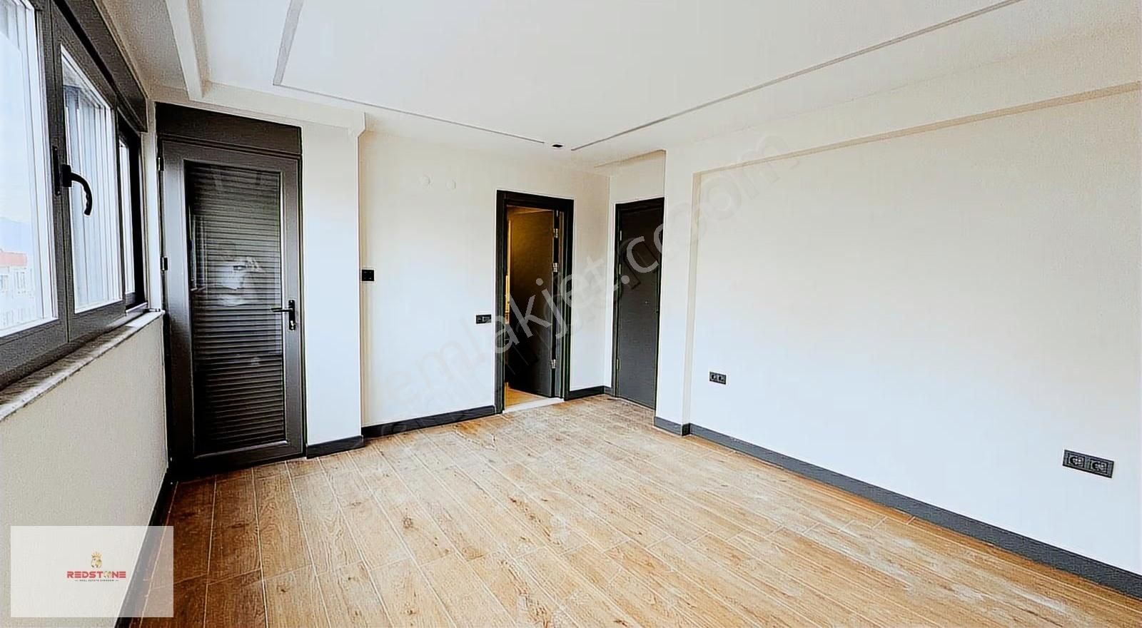 Işıklar Caddesi'nde Deniz Manzaralı 4+1 Dubleks Akıllı Ev Sistem - Görsel 3