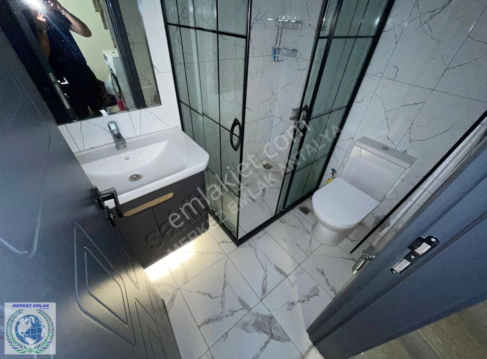 Kemer Merkezde Denize 100m Satılık 3+1 Müstakil Dubleks - Görsel 6