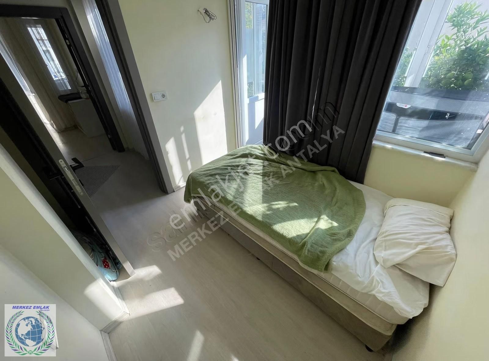 Kemer Merkezde Denize 100m Satılık 3+1 Müstakil Dubleks - Görsel 10