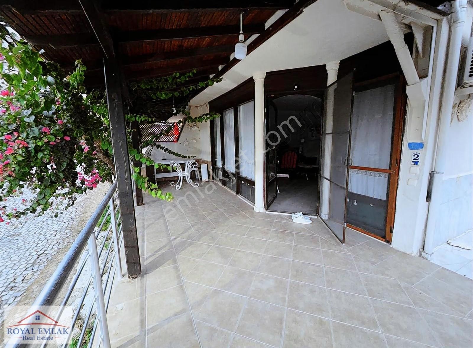 Muğla Güllük Denize 50 Mt Satılık Bahçe Katı - Görsel 14