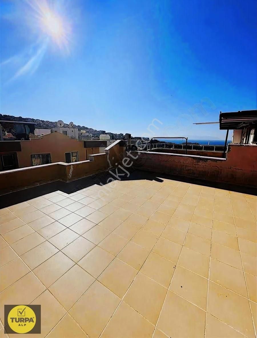 Kuşadasında Deniz Ve Orman Manzaralınsatılık Villa - Görsel 8