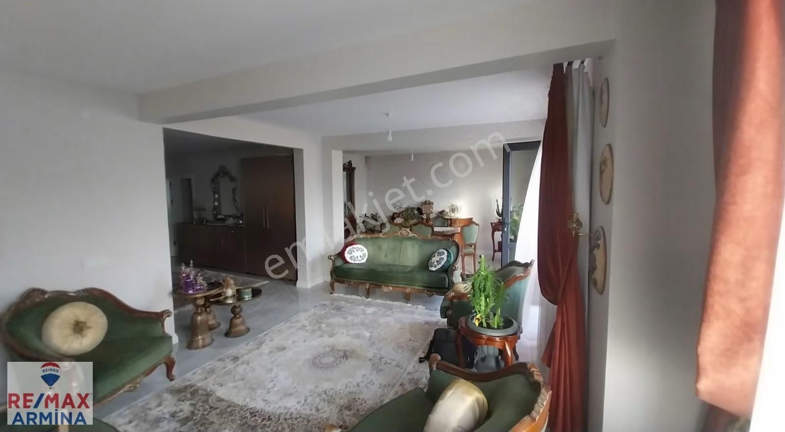 Körfez Manzaralı Türk Hamamlı Şehrin Merkezinde 5+2 Özel Konut - Görsel 32