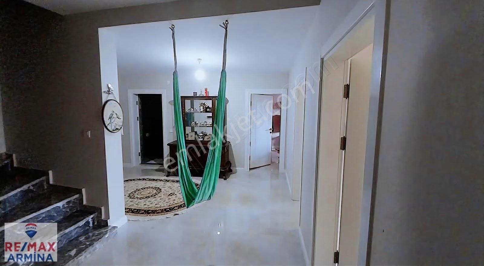 Körfez Manzaralı Türk Hamamlı Şehrin Merkezinde 5+2 Özel Konut - Görsel 15