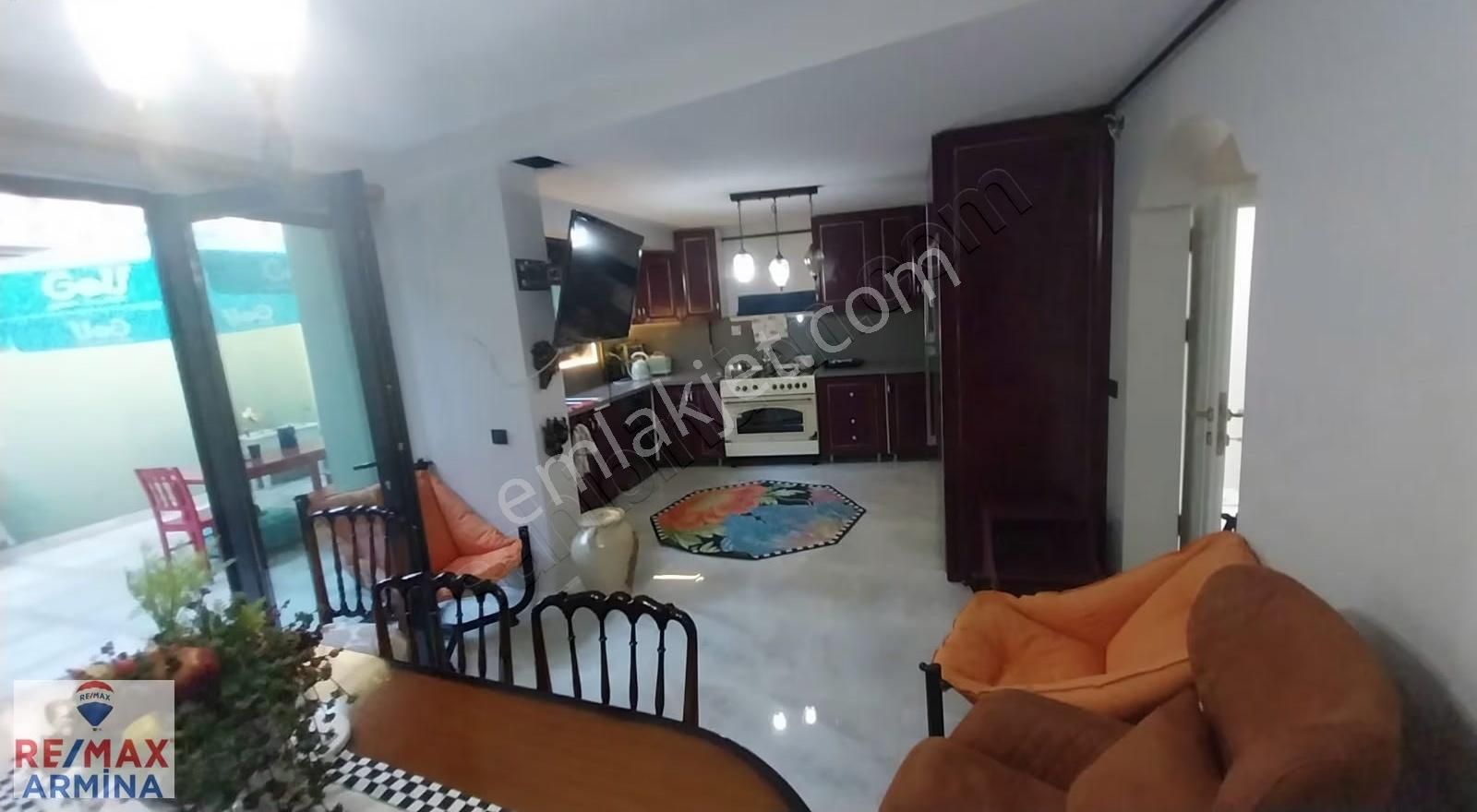 Körfez Manzaralı Türk Hamamlı Şehrin Merkezinde 5+2 Özel Konut - Görsel 24