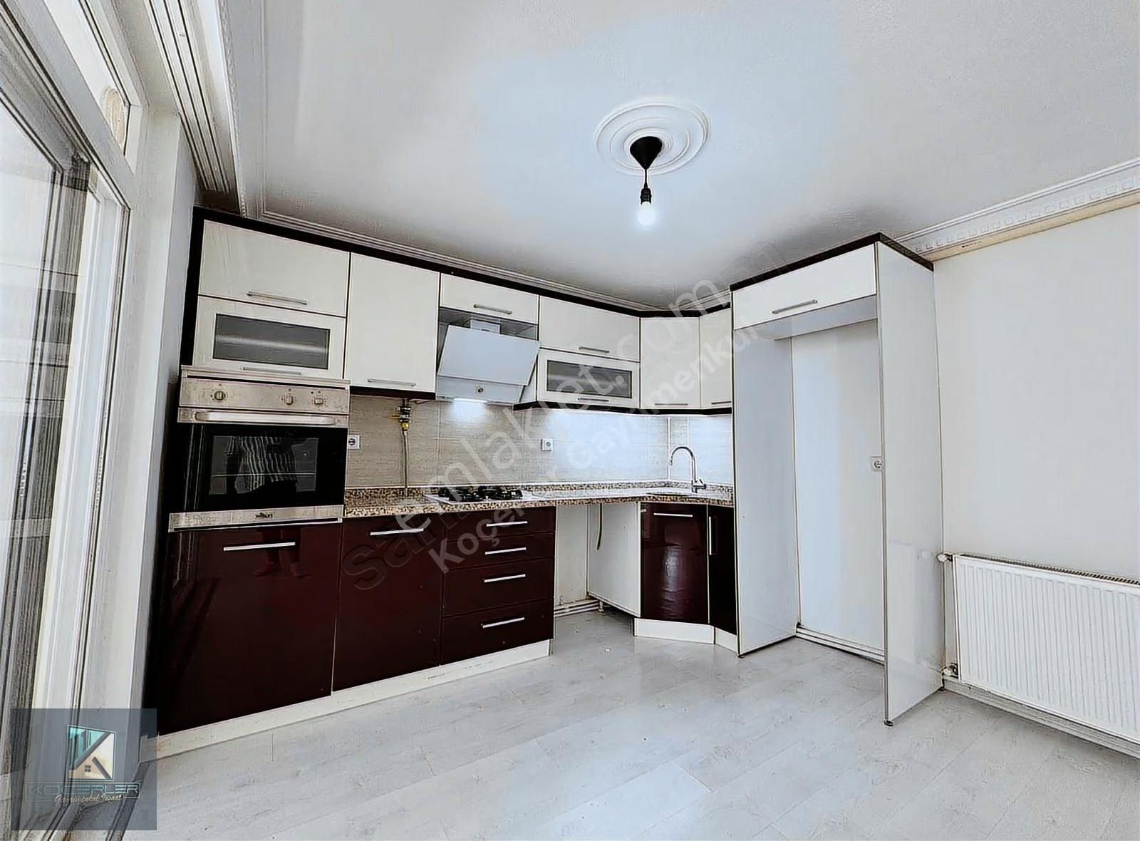 Koçerlerden Edremit Otogar Yanı Doğalgazlı 2+1 Kiralık Daire