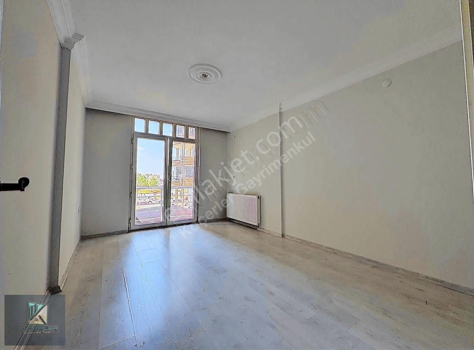 Koçerlerden Edremit Otogar Yanı Doğalgazlı 2+1 Kiralık Daire - Görsel 2